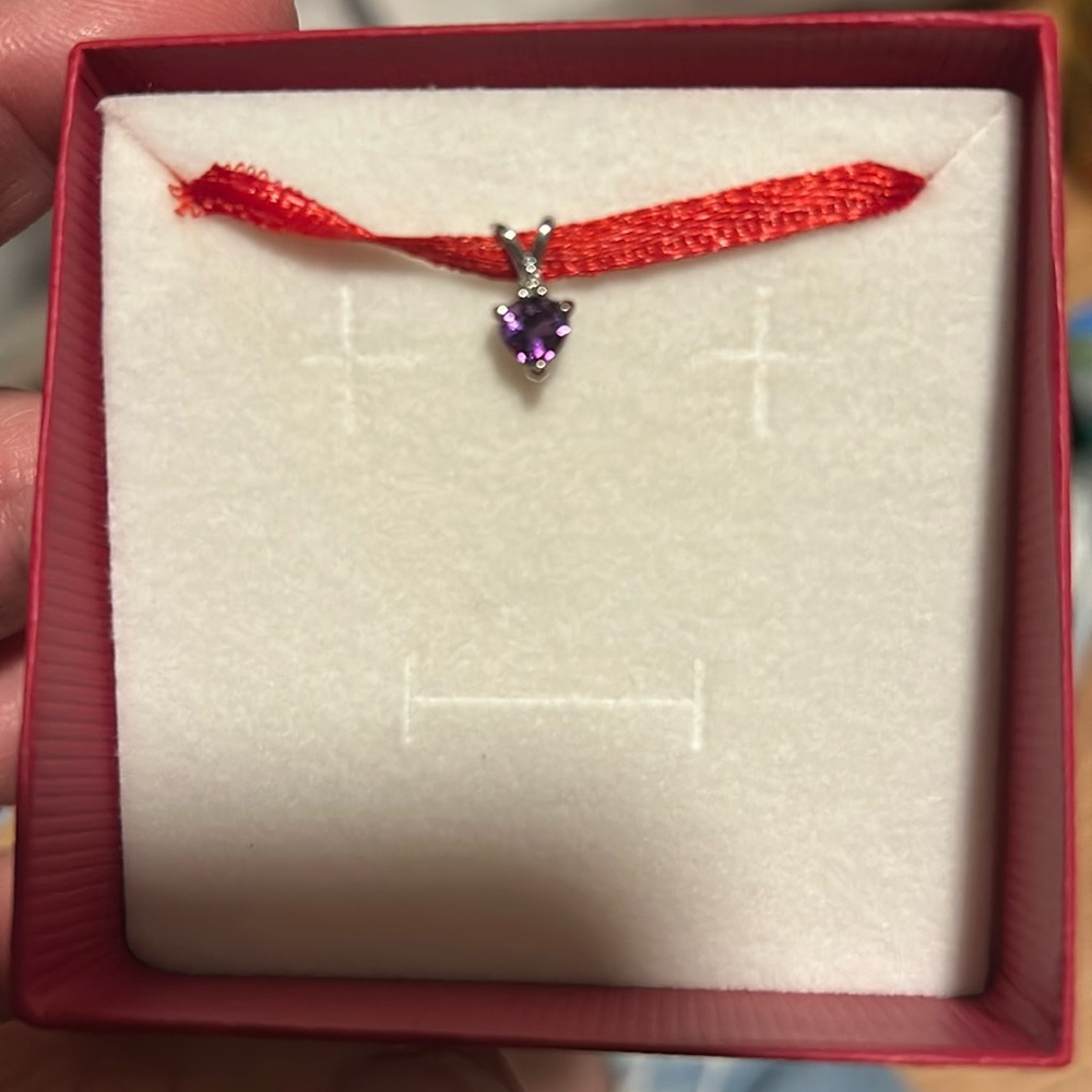 Angara pendant amethyst